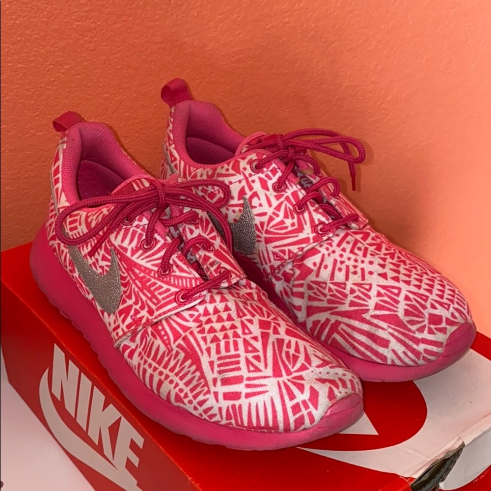 Youth Nike Rosherun Print Tennis Shoes